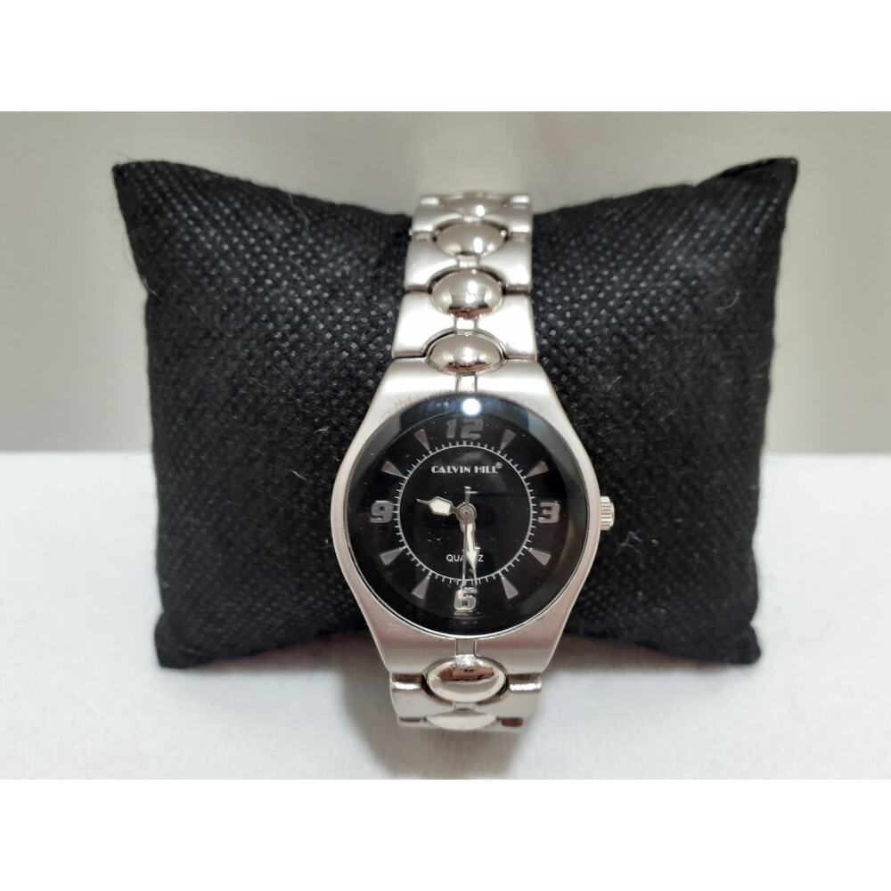 Vintage Calvin Hill Ladies Wristwatch Quartz Silver Tone